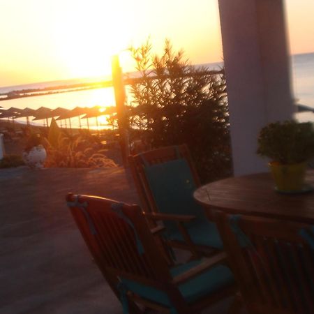Παραθιν Αλοσ 2 Apartment Skyros Bagian luar foto